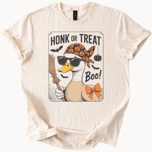 Halloween Duck T Shirt Honk or Treat Boo Pumpkin Bandana Witch Broom Tee